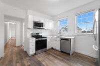 Building Photo - 276 Fayette St