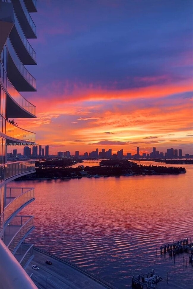 Building Photo - 450 Alton Rd