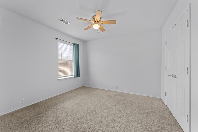 Building Photo - 2744 Woodspring Acres Dr