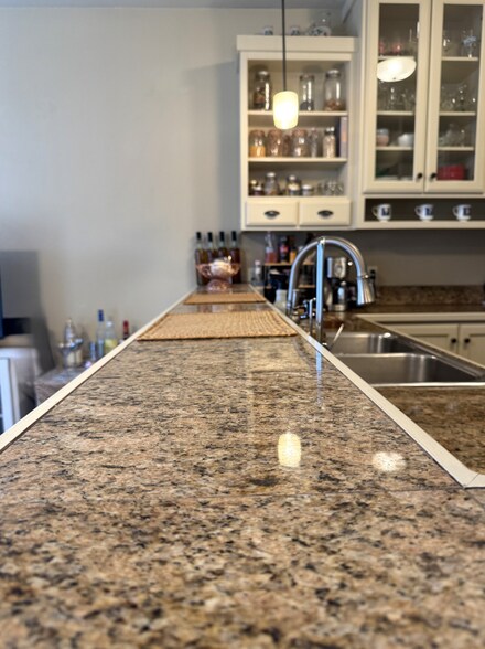 Building Photo - 255 Fletcher Ave