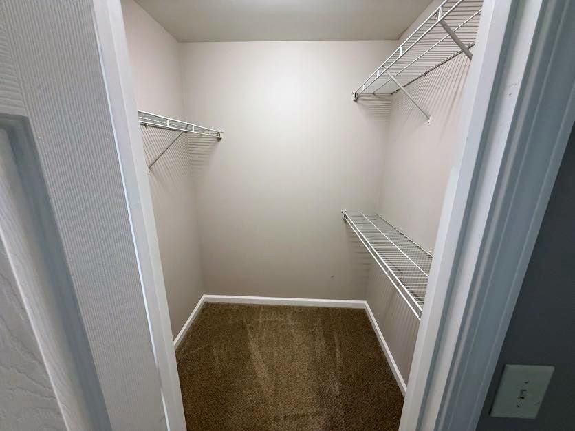 Building Photo - 940 Prestwyck Ct