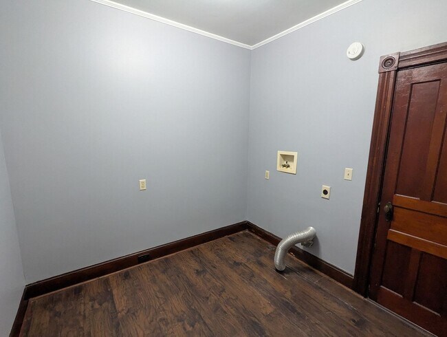 Building Photo - 60 McElwain Ave