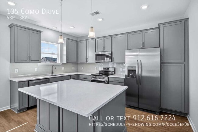 Building Photo - 135 Como Dr