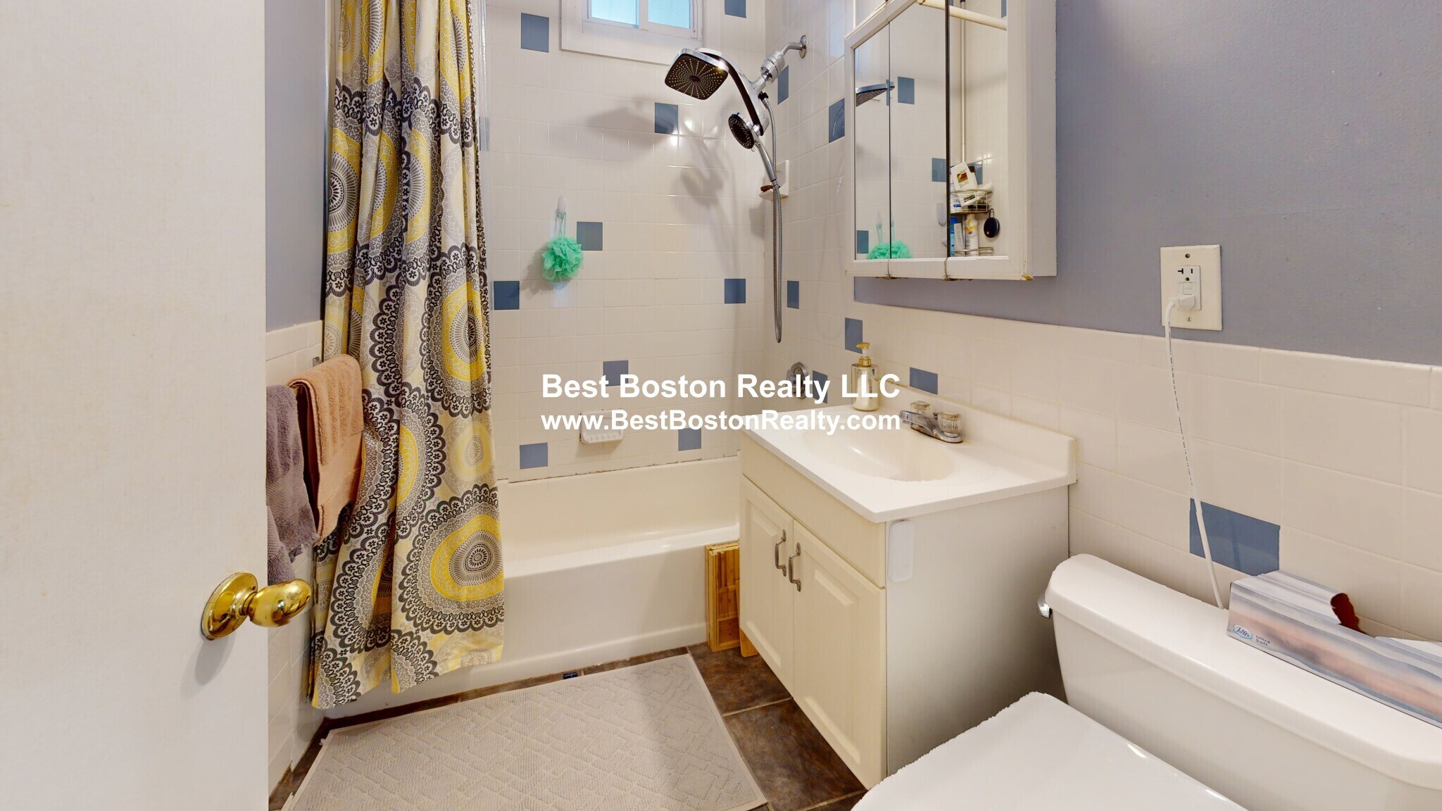 Building Photo - 11 Pinkham Rd