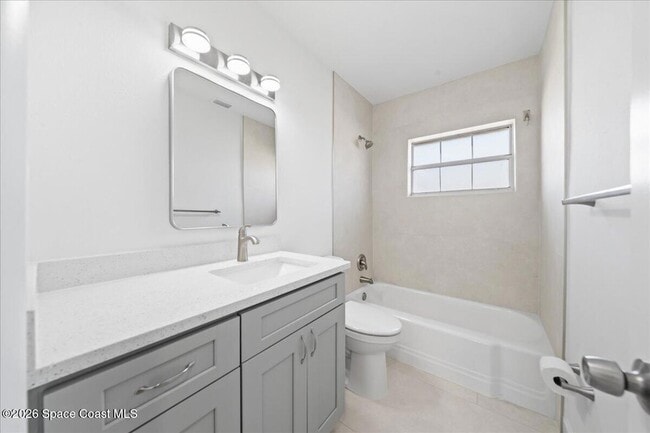 Building Photo - 154 Crescent Beach Dr