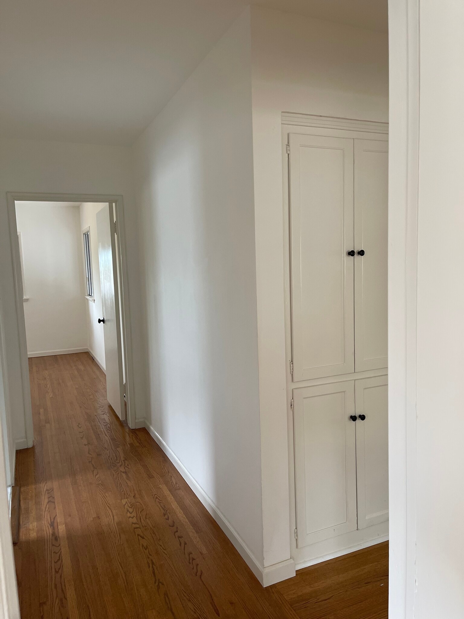 Building Photo - 2207 Jolley Dr