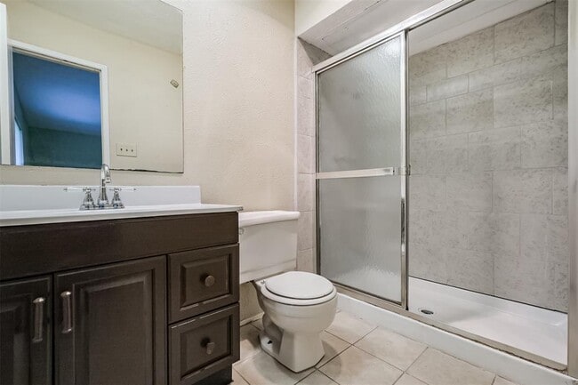 Building Photo - 6615 Blue Ridge Dr