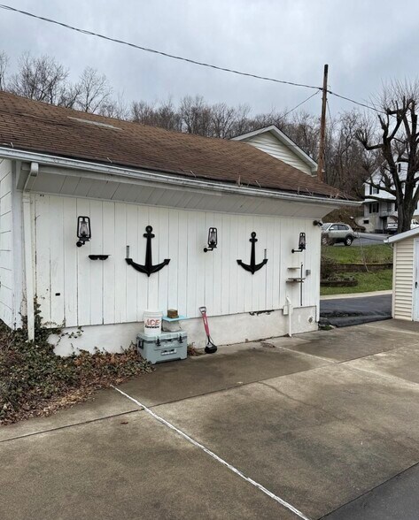 Building Photo - 2939 Frink St