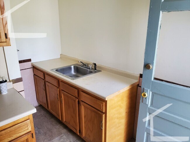 Building Photo - 27 Winship St #33 Boston MA 02135