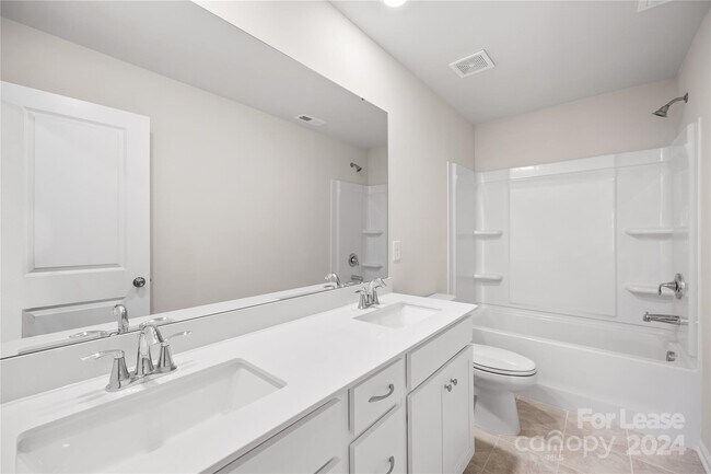 Building Photo - 14023 Turncloak Dr