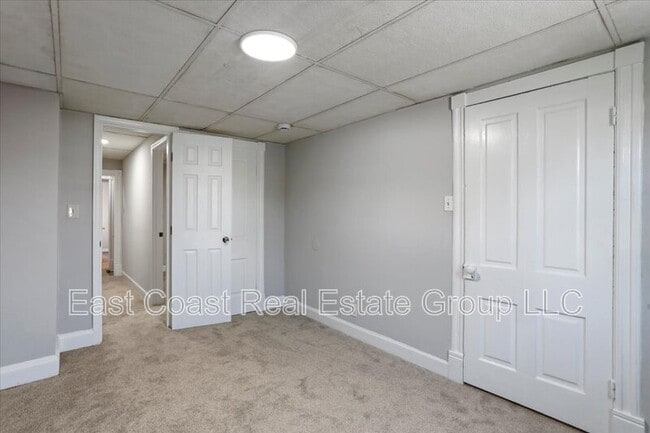 Building Photo - 805 S Potomac St