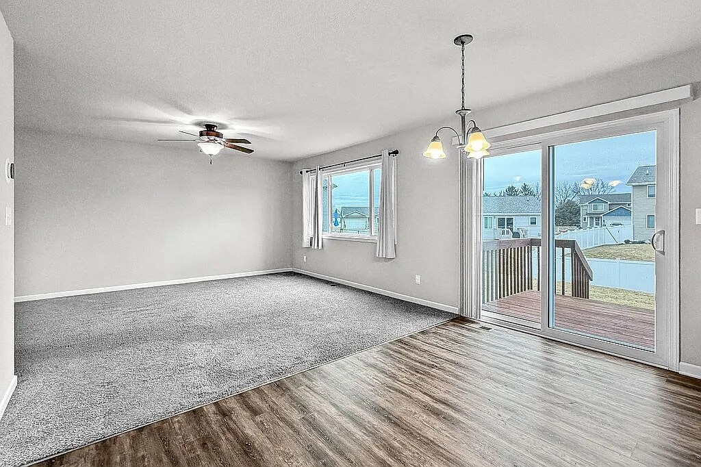 Building Photo - 205 SW 48th St