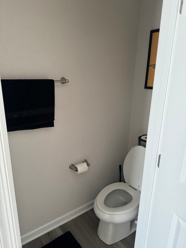 Building Photo - 6837 Frey Ln