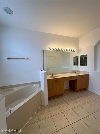 Building Photo - 14732 Sutherland Ave