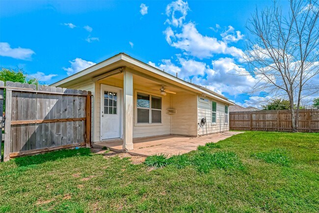 Building Photo - 9006 N Jewel Bend Ln