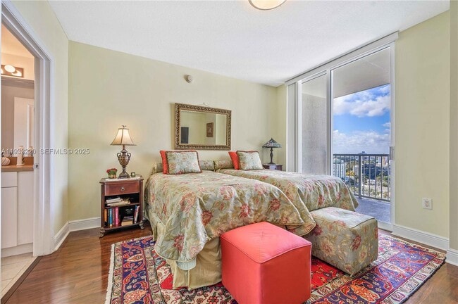 Building Photo - 1250 S Miami Ave