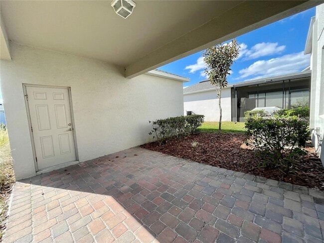 Building Photo - 11854 Sonnet Ave