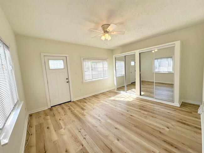 Building Photo - 411 Sapphire Way