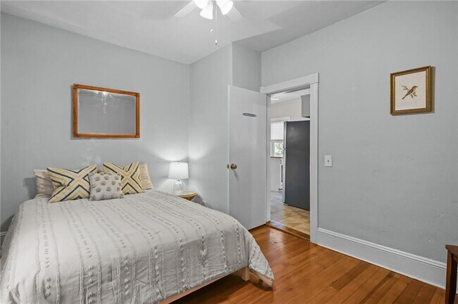 Building Photo - 48 Constitution St