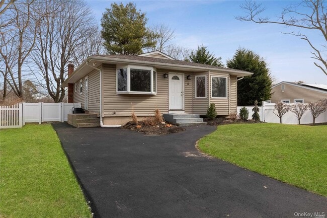 Building Photo - 5 Ashland St