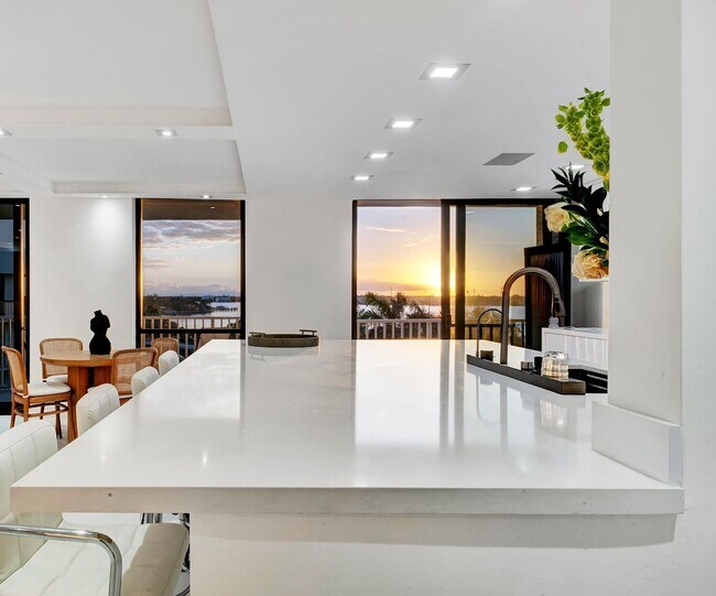 Building Photo - 3360 S Ocean Blvd