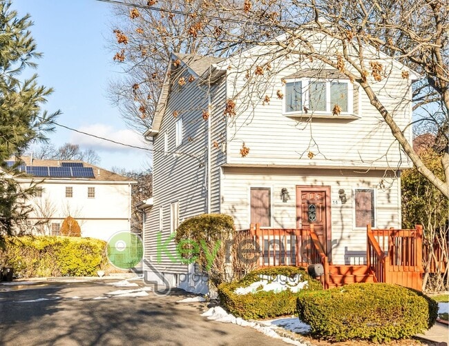 Building Photo - Spacious 2BR / 2.5BA Home with Huge Deck, Private Yard & Parking for 6