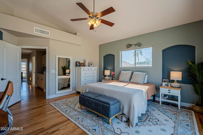 Building Photo - 10875 N 118th Way