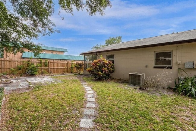 Building Photo - 5214 Kempston Dr