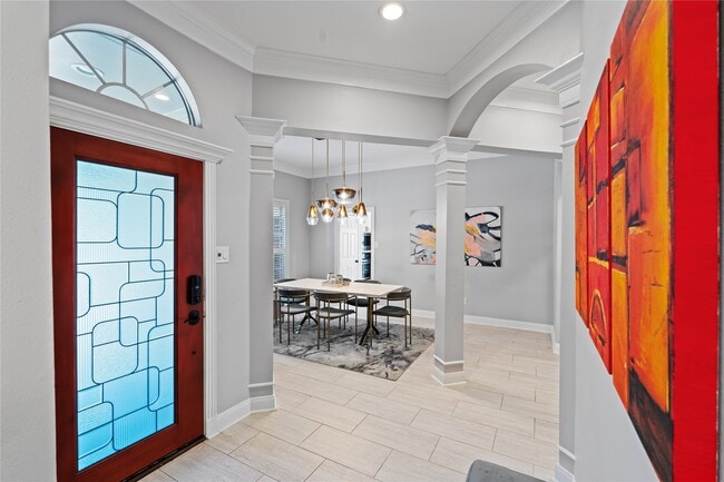 Building Photo - 14215 Scarborough Fair St