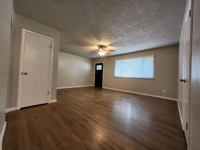 Building Photo - Move-In Ready 5-Bedroom Gem – Enjoy 50% Of...