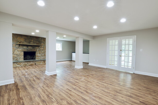 Building Photo - Welcome Home