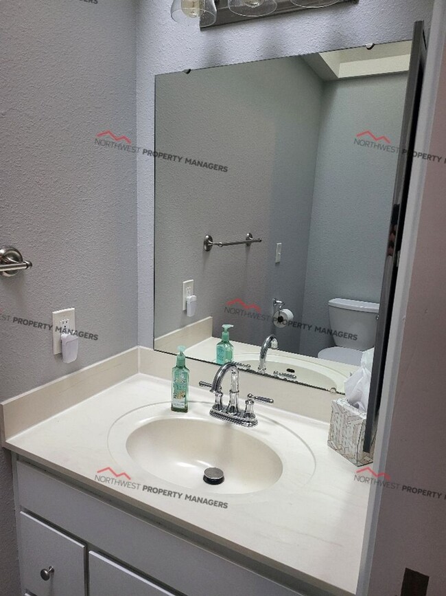 Building Photo - STATUS: *PENDING APPLICATION*  | R320 | $1895