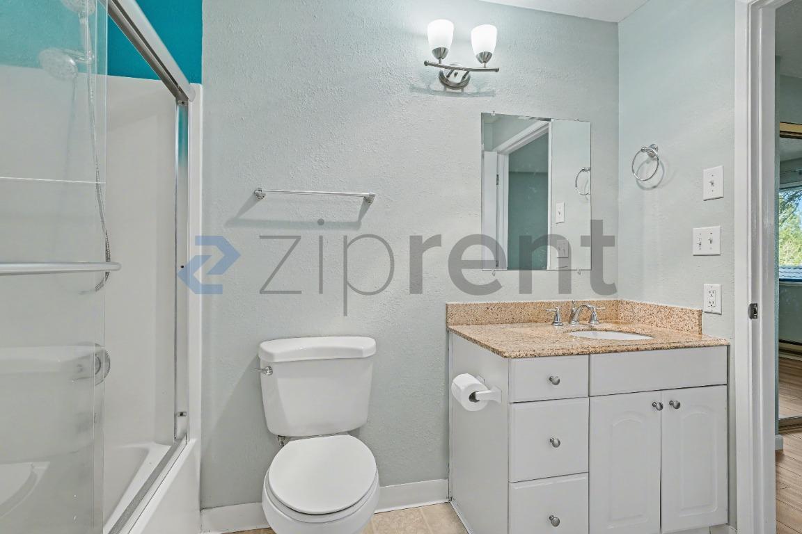Building Photo - 14511 SW Grayling Ln