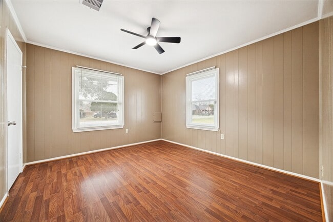 Building Photo - 12537 Terrance St