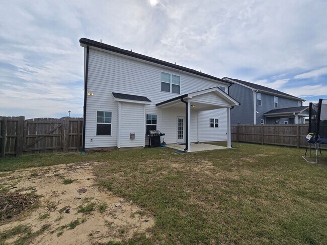Building Photo - 1404 Friar Rock Cir