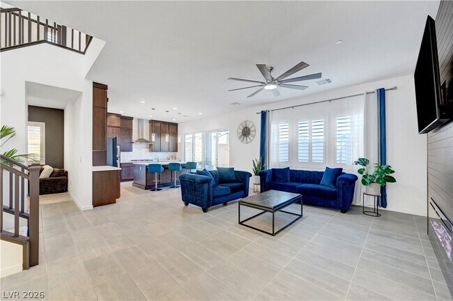 Building Photo - 10362 Vista Argento Ave