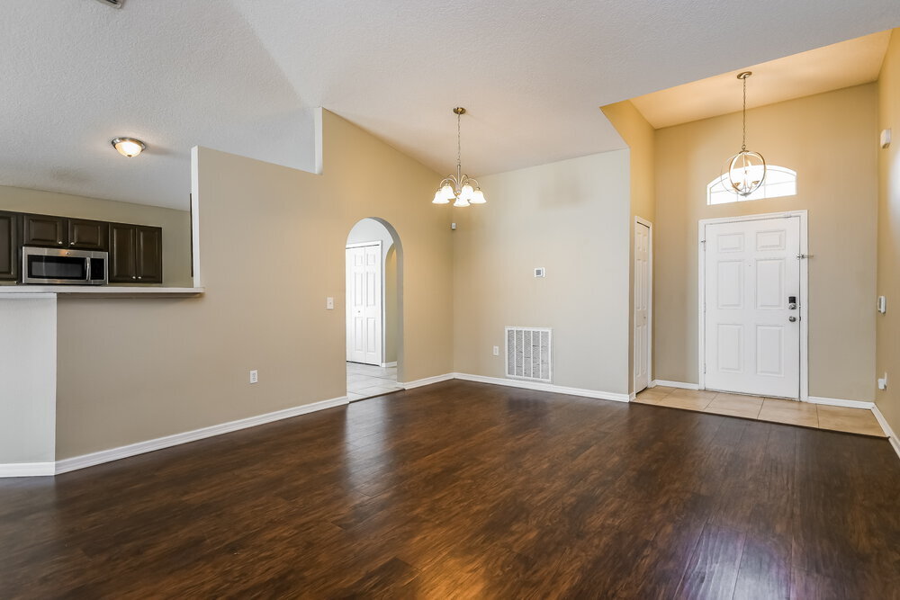 Building Photo - 448 Hammerstone Ave