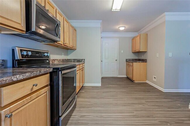 Building Photo - 3035 Whittier Way
