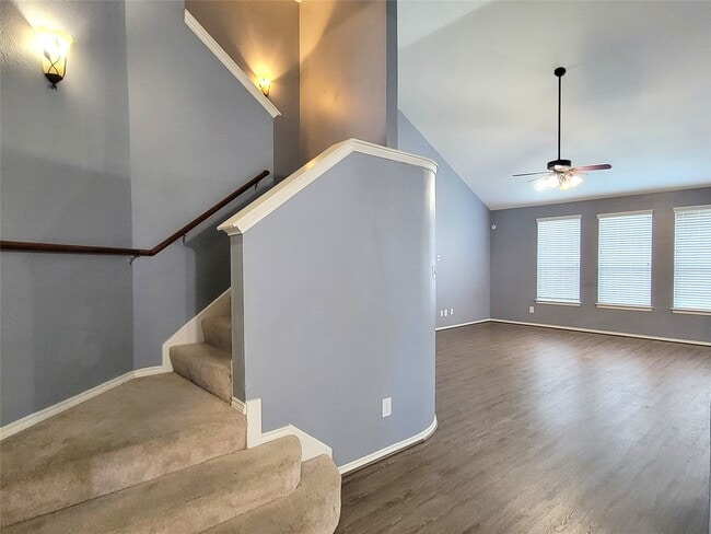 Building Photo - 7307 Fall Springs Ln