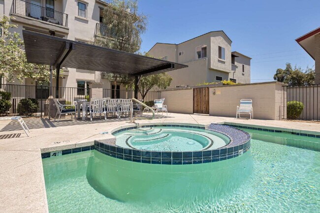 Building Photo - Sophisticated Camelback Corridor Tri-Level Townhome now available!