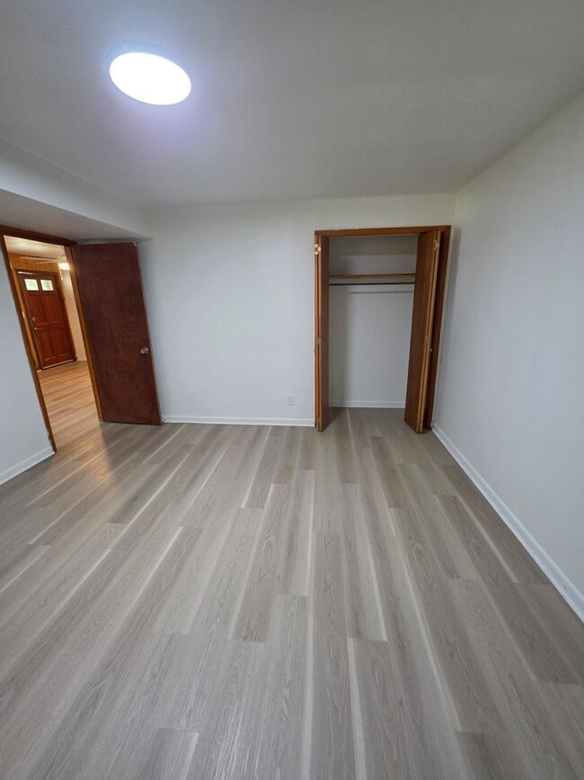 Building Photo - 1 bedroom 1 bath