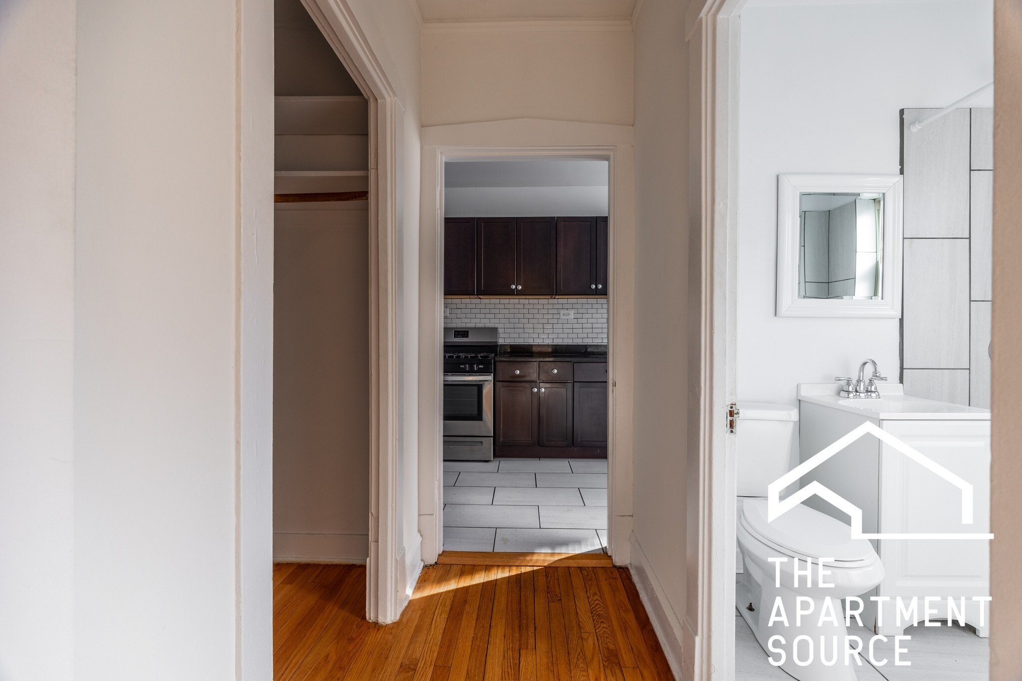 Building Photo - 6346 N Magnolia Ave