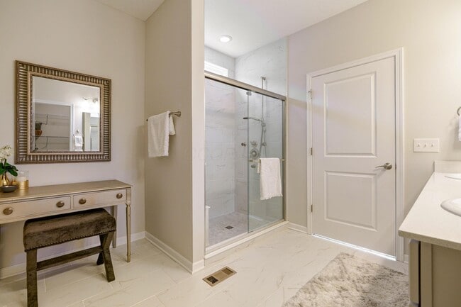 Building Photo - 8139 Wolf Path Dr