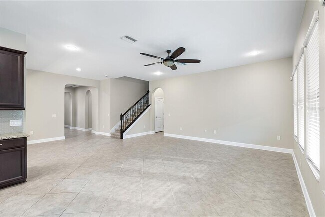 Building Photo - 4123 Windcrest Dr
