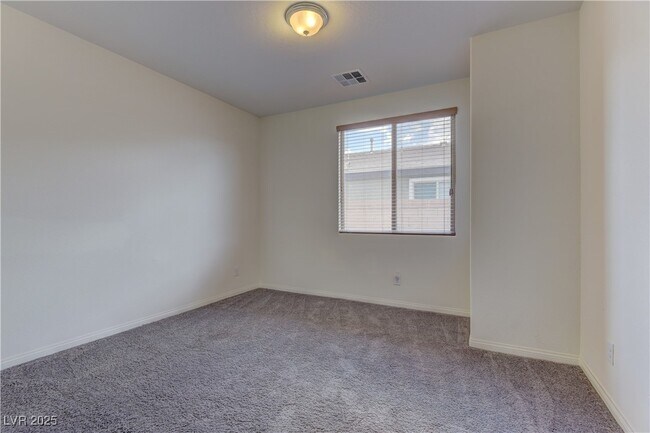 Building Photo - 26 Kaku Ridge Way