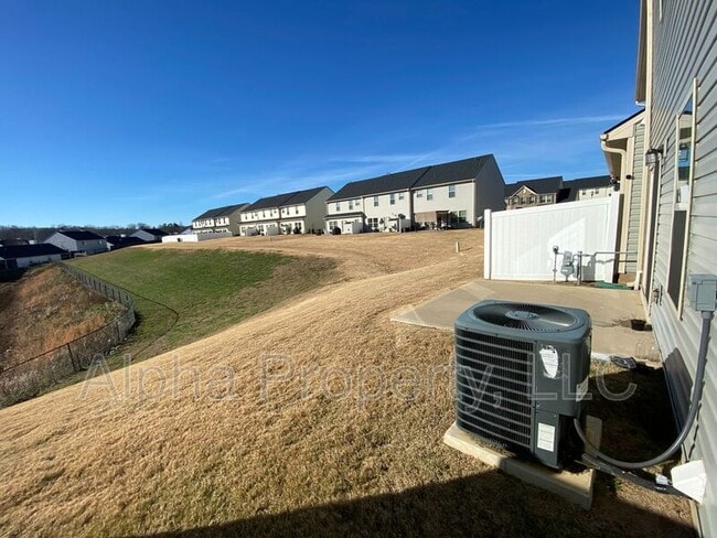 Building Photo - 308 Corday Ln