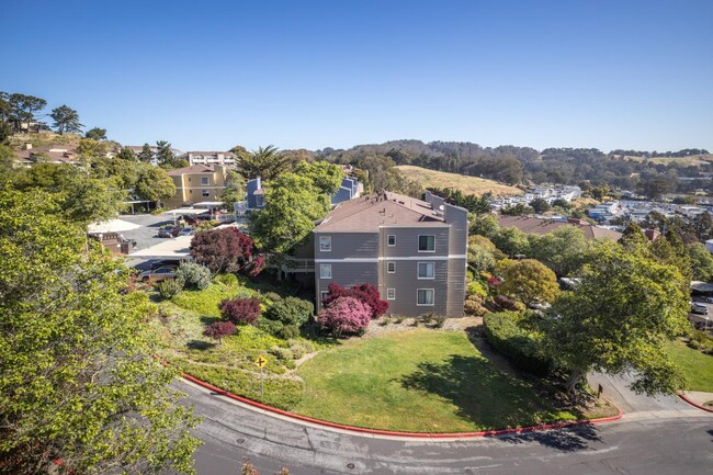 Balcony view - 107 Oak Ct