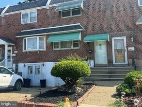 Building Photo - 3233 Comly Pl