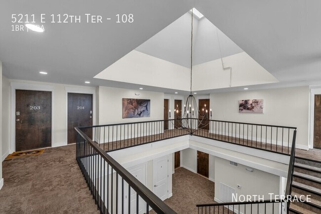 Building Photo - 5211 E 112 Terrace