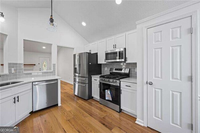 Building Photo - 367 Ayelsbury Ct